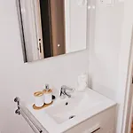 Stylish Old Town Апартаменты